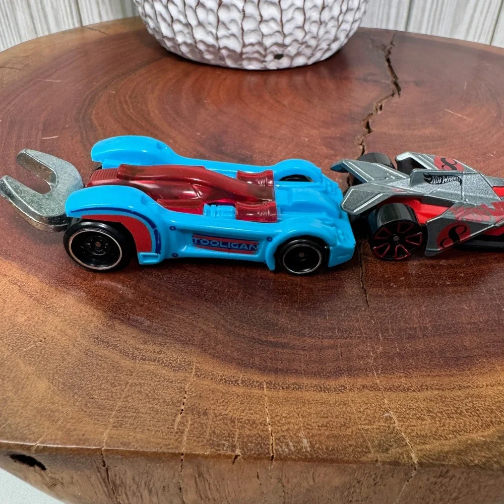 Hot Wheels Tooligan Blue Wrench Car and Silver Racing Diecast Car Lot of 2 2009